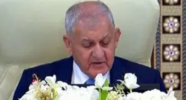 الرئيس العراقي يدعو إلى تغليب الحلول السياسية
