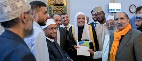 أكد أهمية مناهج التعليم الديني.. العيسى يشدد: تحصين الشباب المسلم من الأفكار الدخيلة على 'الاعتدال'