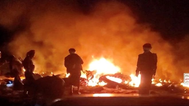 مصدر: صاروخ حوثي تسبب في قصف سوق 'فروة' بصنعاء