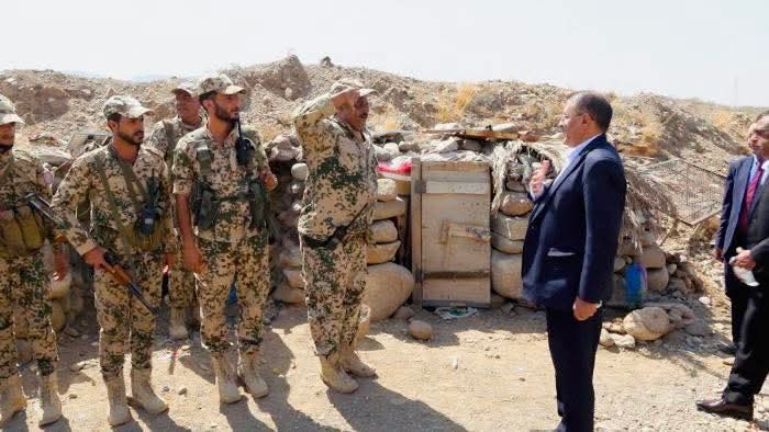 من خطوط التماس في محور البرح.. برلمانيون: طريق استعادة الدولية وتحقيق السلام تبدأ من هنا