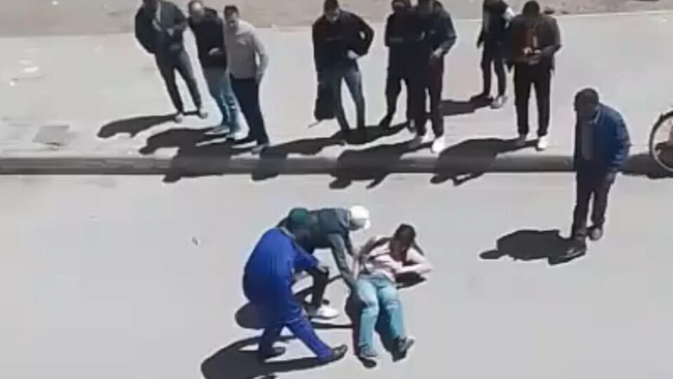 أستاذة تفارق الحياة نتيجة اعتداء دموي من أحد طلبتها