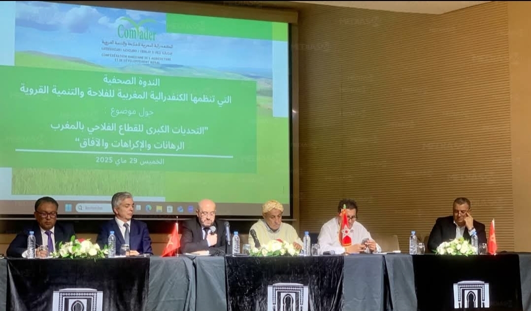 "كومادير" تكشف خفايا دعم الفراقشية وتحذر من الزج بالفلاح في التجاذبات السياسية