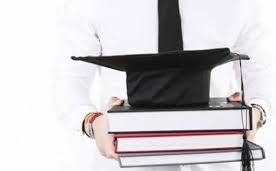 المحكمة تدين أستاذا جامعيا بتهمة سرقة علمية