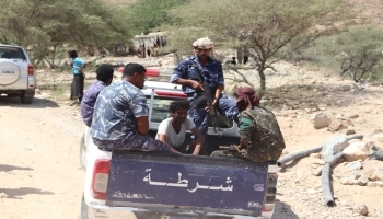 المعتدي على بائع الآيسكريم ويواصل ملاحقة بقية المتورطين