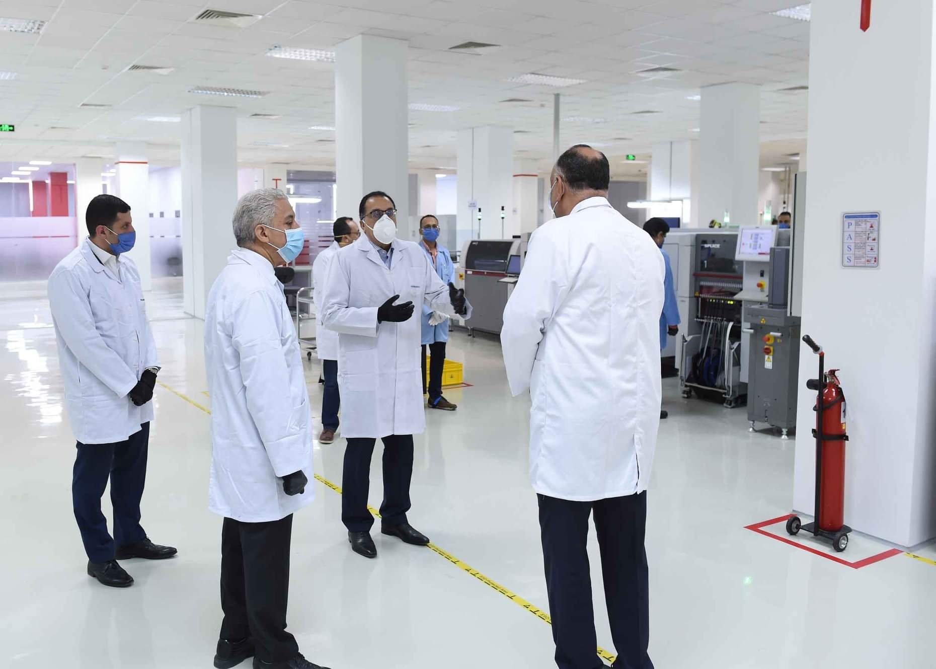 محافظ الإسماعيلية: 163 مشروعًا باستثمارات 900 مليون دولار في المنطقة الحرة بالمحافظة