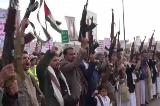 المسيرات المليونية في اليمن: أميركا فشلت وسقطت أهدافها.. ولن نترك غزة