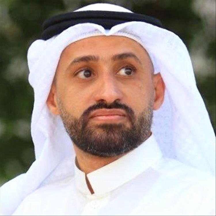 معارض سعودي يثير أزمة في صنعاء بعد إساءته للصحابة ومطالبات بطرده