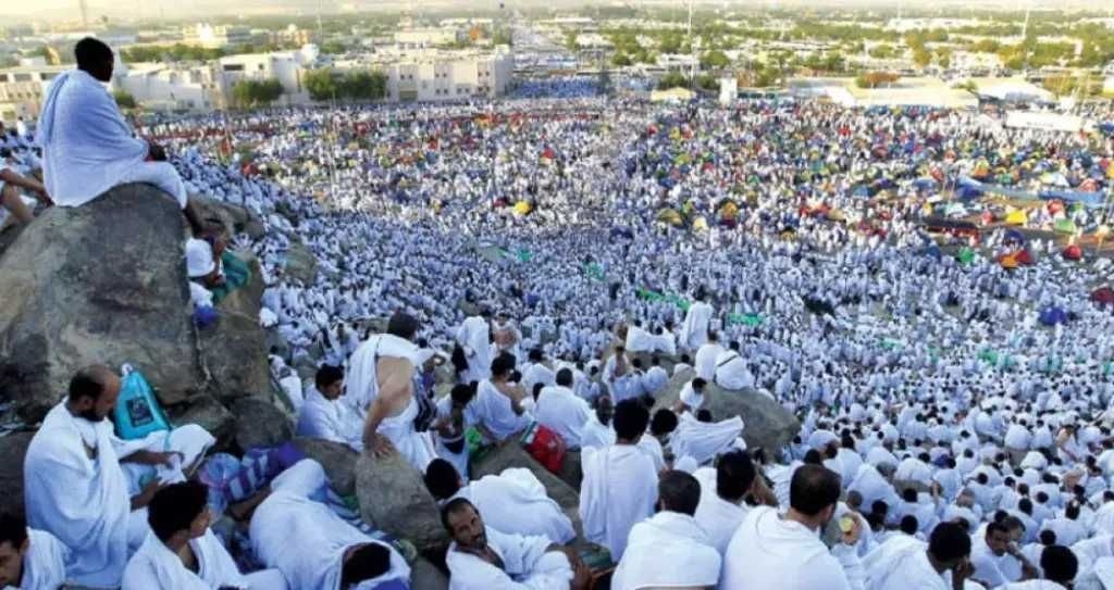 'السعودية تحدد موعدًا نهائيًا لدخول المعتمرين قبل موسم الحج.. إجراءات جديدة لتنظيم الرحلات'