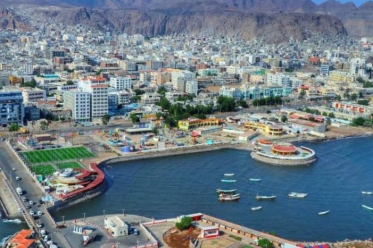 فضيحة تهز عدن.. تفاصيل صادمة من داخل استراحة فاخرة