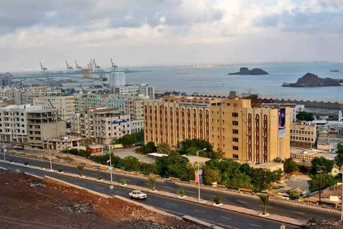 أزمة الغاز تخنق العاصمة.. طوابير السيارات تمتد بلا نهاية أمام المحطات