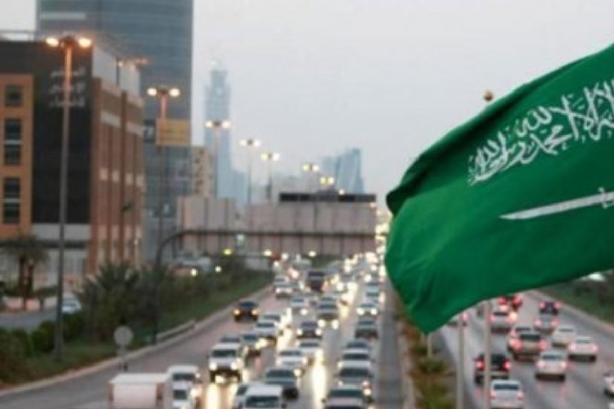 السعودية تتحرك بحزم: مئات اليمنيين تحت قبضة الأمن بسبب مخالفات خطيرة