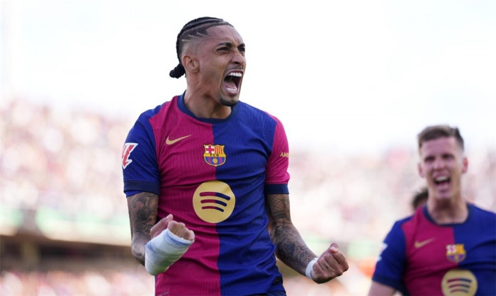 الهلال السعودي يقدم عرضًا ضخمًا لنجم برشلونة