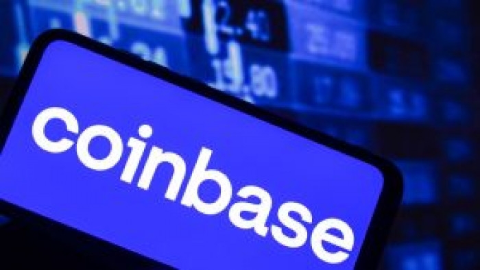 كوين باس تستحوذ على ديريبت مقابل 2.9 مليار دولار