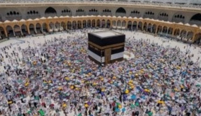 ميناء جدة يستقبل أولى طلائع حجاج 1446هـ