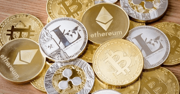 تراجع العملات المشفرة مع ترقب تشريعات تنظيمية أمريكية