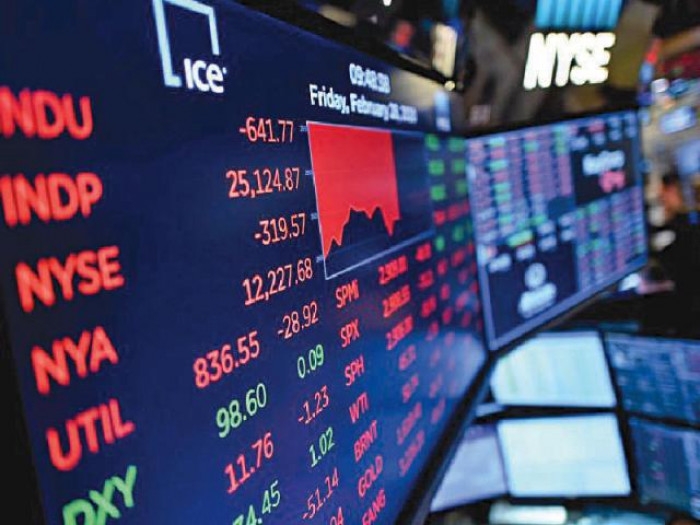 تباين الأسهم الأمريكية عند الافتتاح وسط تراجع مخاوف الركود