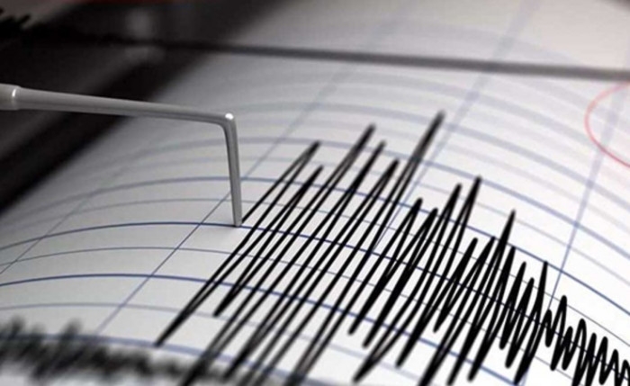 فرق الإطفاء اليونانية في حالة تأهب قصوى بعد زلزال 6.1 درجة
