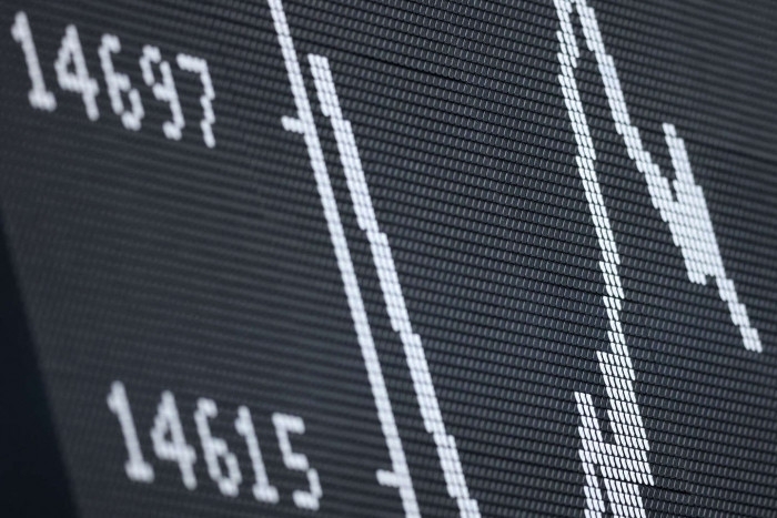 أسهم شركات السيارات الأوروبية تتراجع بعد تهديدات ترامب