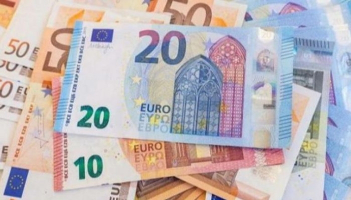 الشركات الأمريكية تتجه بكثافة إلى سوق ديون اليورو