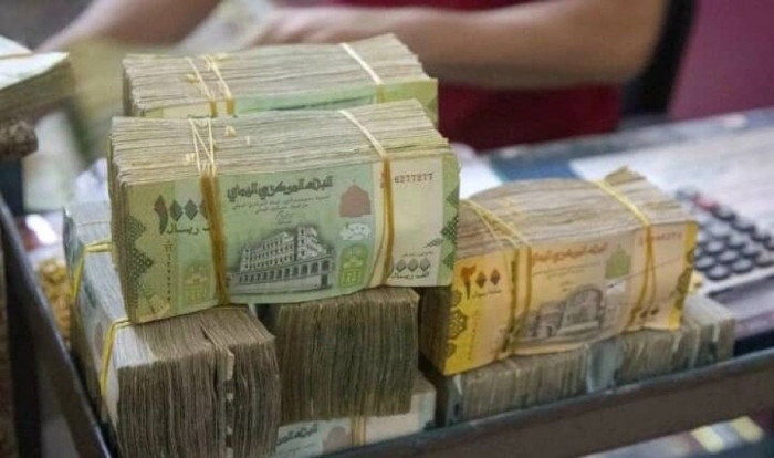 استمرار أزمة العملة.. الجنوب بين الانهيار الاقتصادي وخطر المجاعة