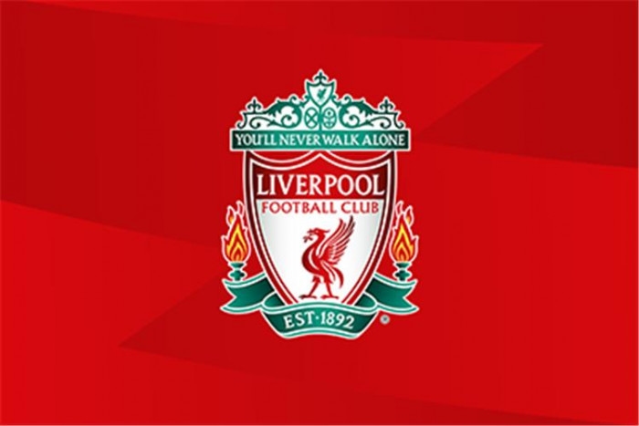 ليفربول يتعاقد مع المدافع كيركيز من بورنموث