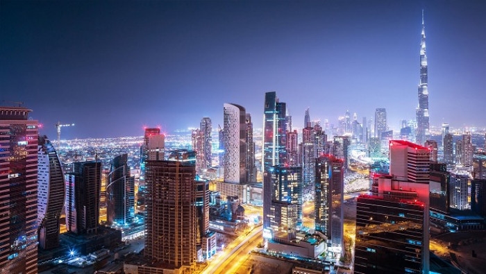 الإمارات تحقق إنجازًا سياحيًا: 217 مليار درهم إنفاق الزوار