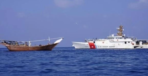 هيئة بحرية: استمرار شحنات الأسلحة الإيرانية للحوثيين علامة على وجود مشكلة في المستقبل
