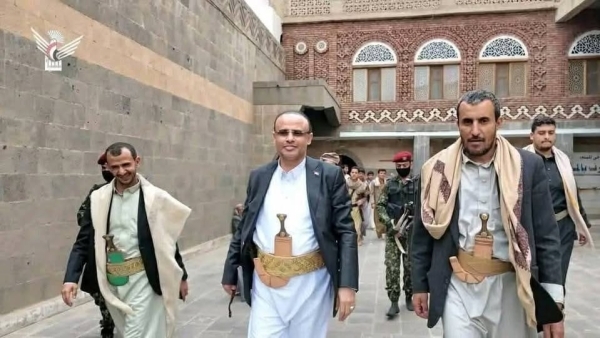 مجلة أمريكية متخصصة بالحرب تنشر أسماء وصور قيادات الحوثيين الذين قتلوا بالغارات الأمريكية الأخيرة (ترجمة خاصة)