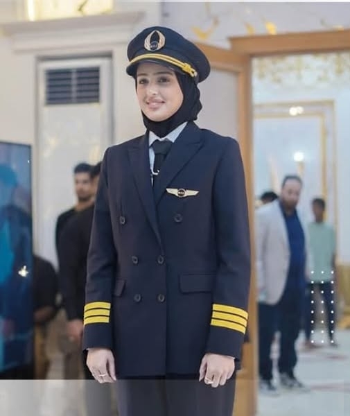 الكابتن مريم عبدالله ثاني طيّارة يمنية.. نموذج ملهم لكسر التحديات وتحيق الأحلام في زمن الحرب
