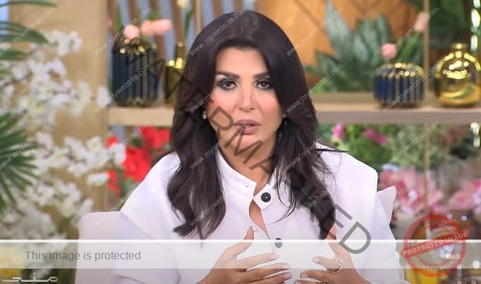 هي أخطأت مفيش كلام لكن هنستفيد لما نقطع في الست والعالم كله بيقطع فيها…منى الشاذلي عن أزمة لوحات مها الصغير المسروقة