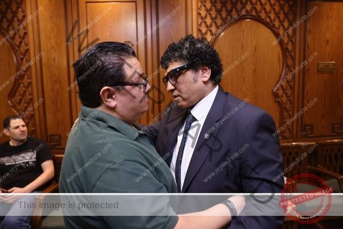 رئيس الأوبرا يعزي خالد جلال في وفاة شقيقه ويشيد بعطائه الفني