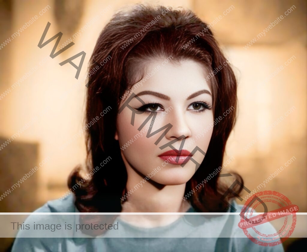 'شويكار.. 5 سنوات على غياب زهرة الكوميديا وأيقونة الأناقة'