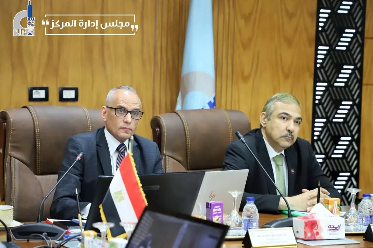 'قومي البحوث' يناقش تطوير الأداء البحثى