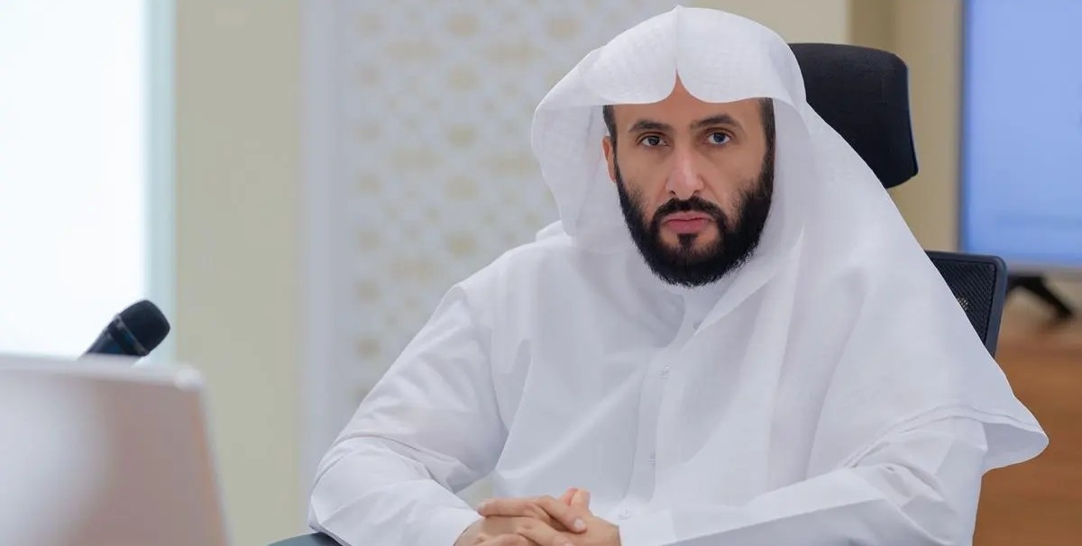 وزير العدل يرفع التهنئة للقيادة على المنجزات التي تضمنها التقرير السنوي لرؤية المملكة 2030