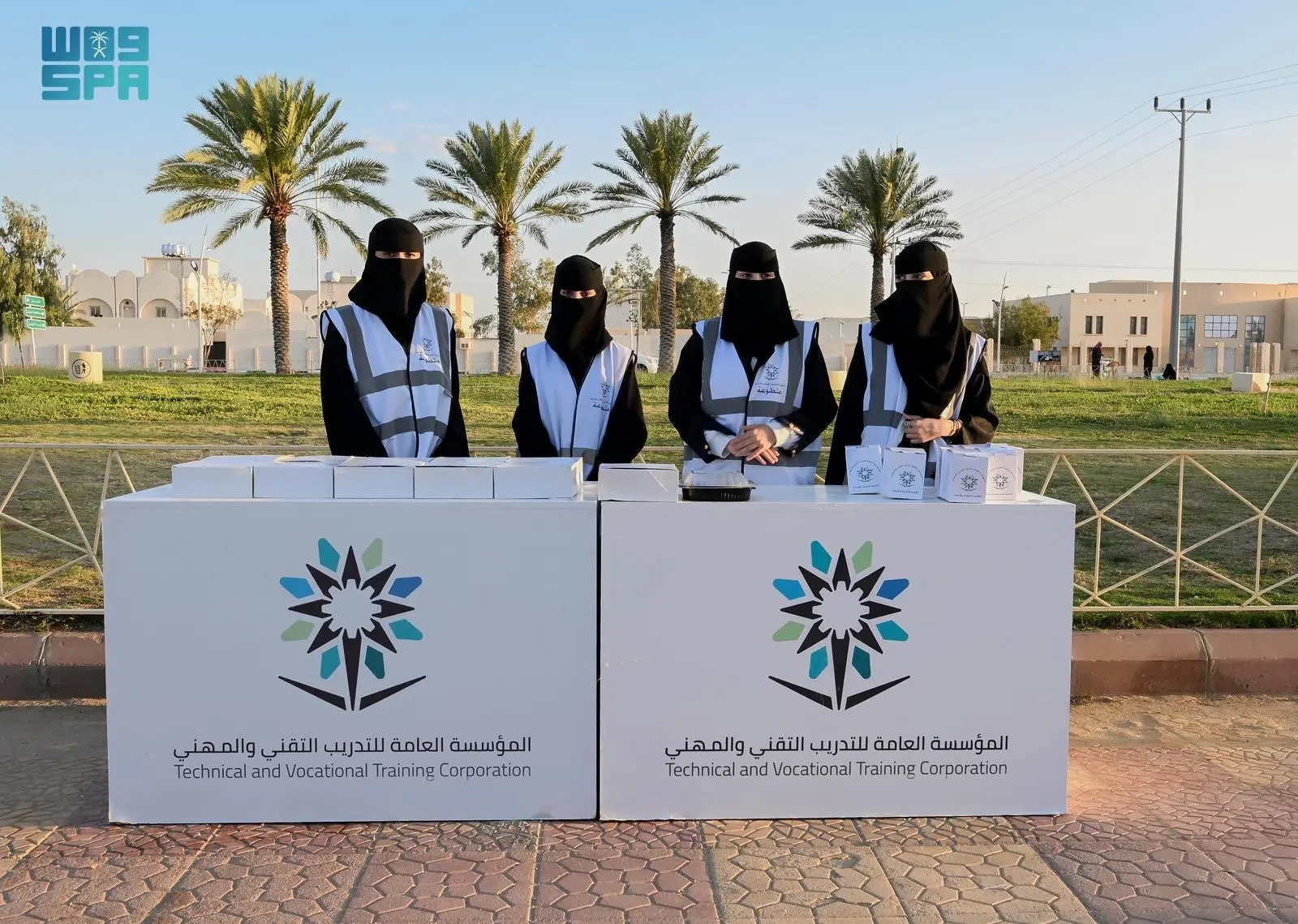أكثر من 2200 متطوع ومتطوعة بالباحة يرسمون قصص النجاح والعطاء في العمل الخيري خلال شهر رمضان
