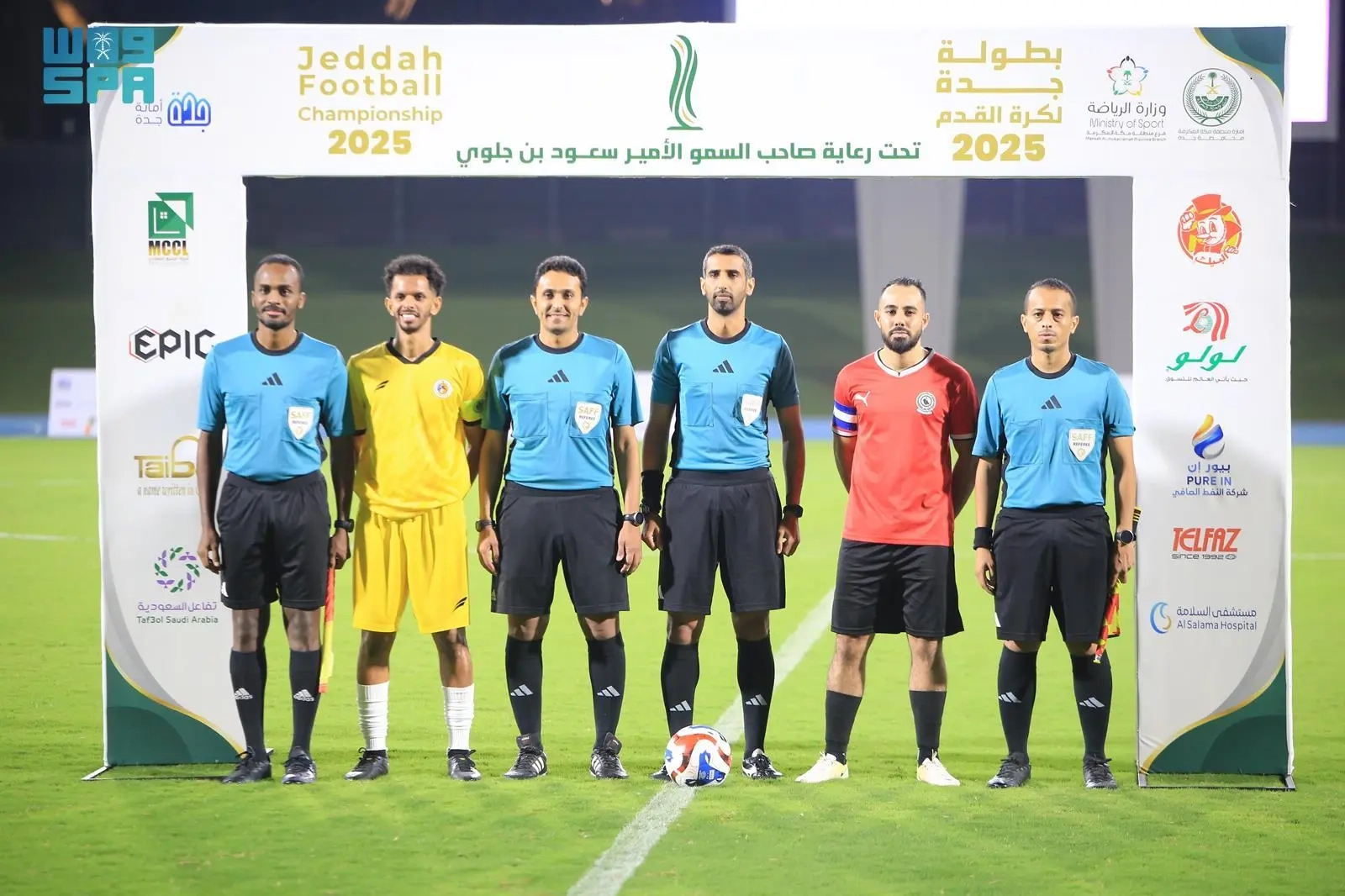 في بطولة جدة لكرة القدم 2025 .. فريقا الحرس الوطني بالقطاع الغربي وحرس الحدود بمكة المكرمة إلى نهائي البطولة