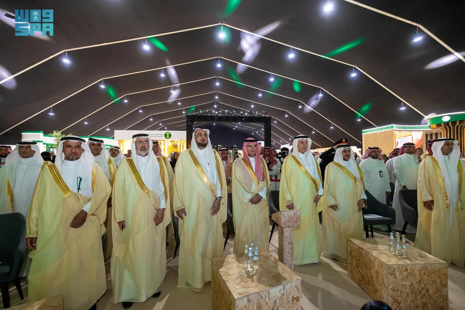 وزير البيئة يُدشّن فعاليات 'أسبوع البيئة' 2025
