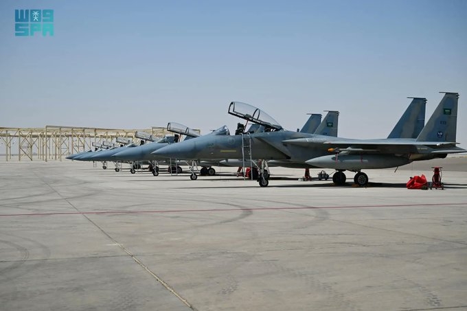 القوات الجوية الملكية السعودية تواصل مشاركتها في 'علم الصحراء 2025' بالإمارات.
