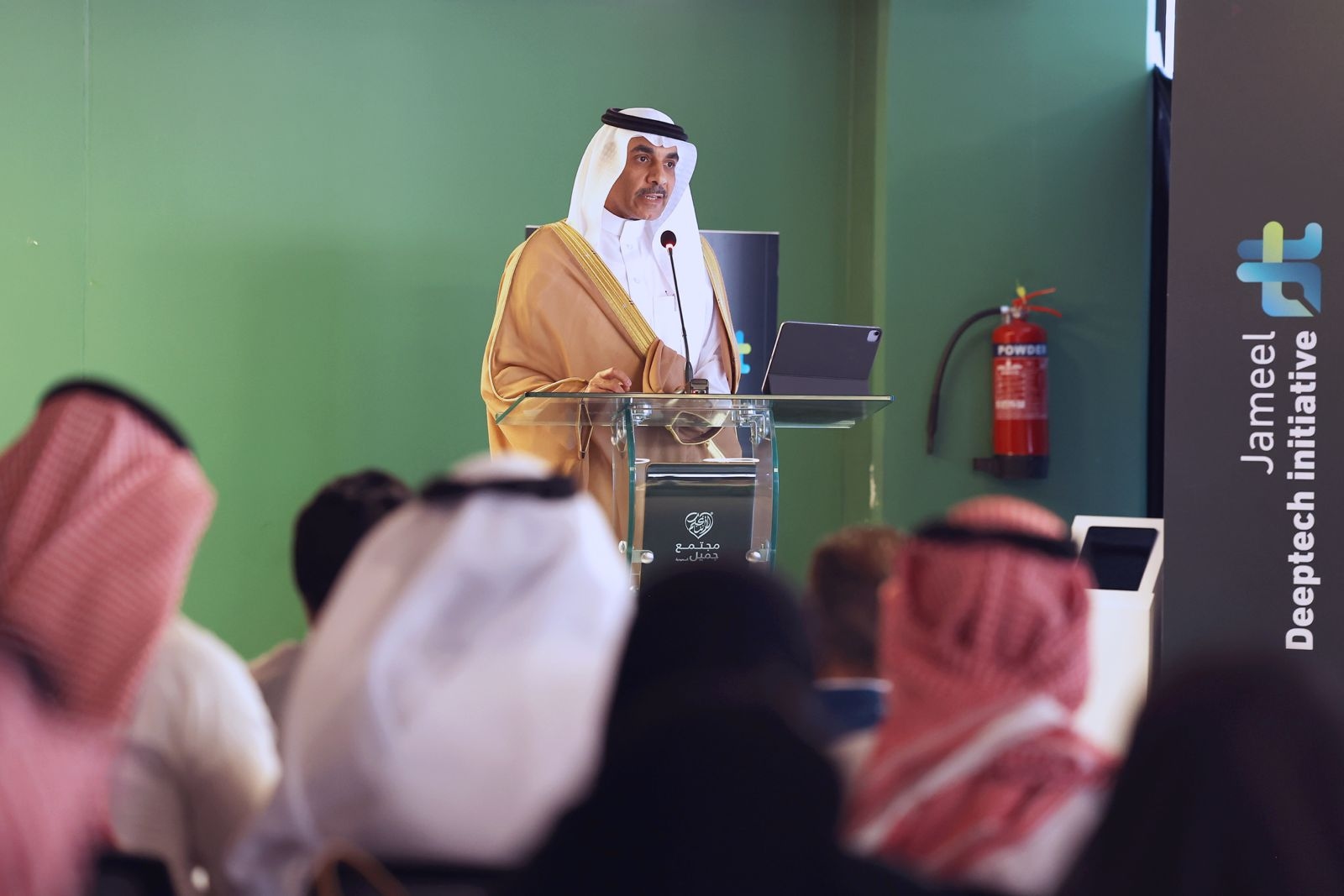 شراكة بين 'كاكست' ومبادرة جميل للتقنية العميقة لتمكين المبتكرين ورواد الأعمال