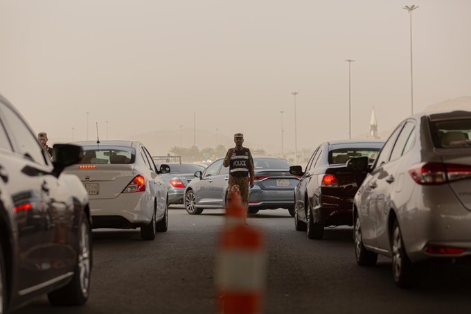 'الداخلية' تصدر قرارات بحق 17 مخالفاً لأنظمة الحج