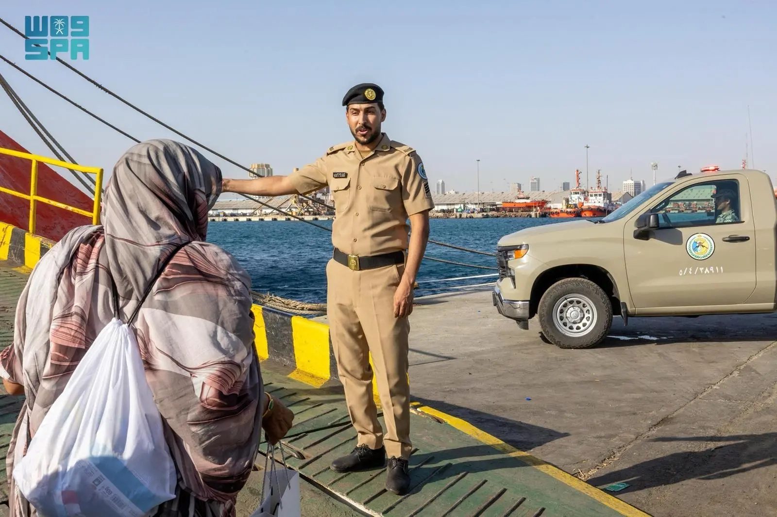 حرس الحدود يسهل إجراءات مغادرة ضيوف الرحمن عبر ميناء جدة الإسلامي