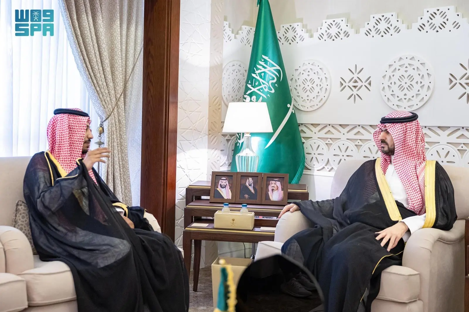 نائب أمير المنطقة الشرقية يستقبل مجلس إدارة نادي الهدى الرياضي