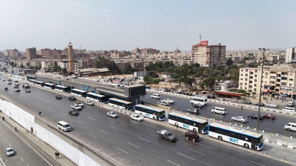 أسعار تذاكر الأتوبيس الترددي BRT على الطريق الدائري تبدأ من 5 جنيهات