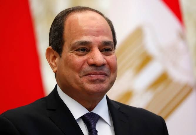 "تقدير رئاسي لفنان كبير".. عائلة عبد الرحمن أبو زهرة تشكر الرئيس السيسي على اهتمامه بصحة الفنان القدير