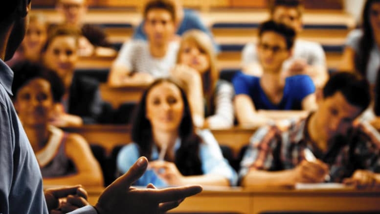 جامعة المنوفية تضع خطوطًا حمراء: امتحانات تحت الرقابة المشددة ودخول الحمام بـ"تقرير طبي"