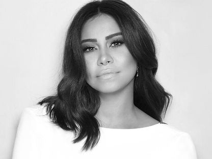 شيرين في مواجهة قانونية مع مدير صفحاتها..اتهامات بالتهديد والاستيلاء على الحسابات