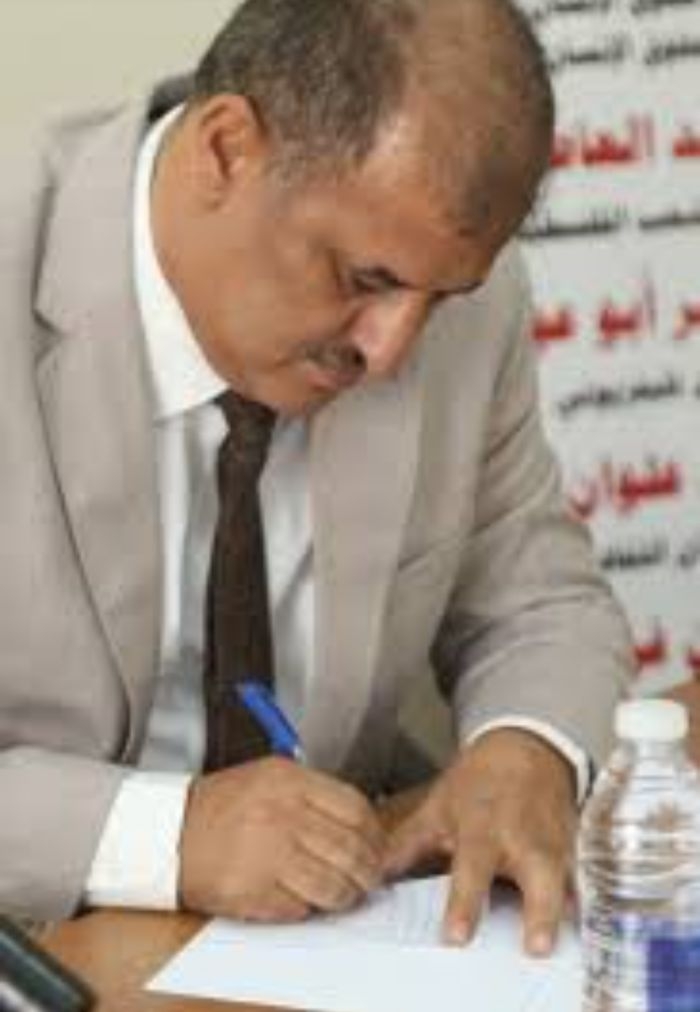 الدبلوماسية العاجزة والقيادة الغائبة.. اليمن خارج القمم والشرعية خارج التاريخ