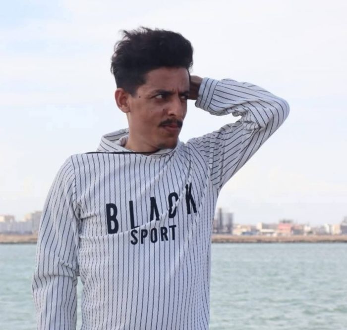القبض على مشهور متورط في شبكة ابتزاز الكتروني بعدن