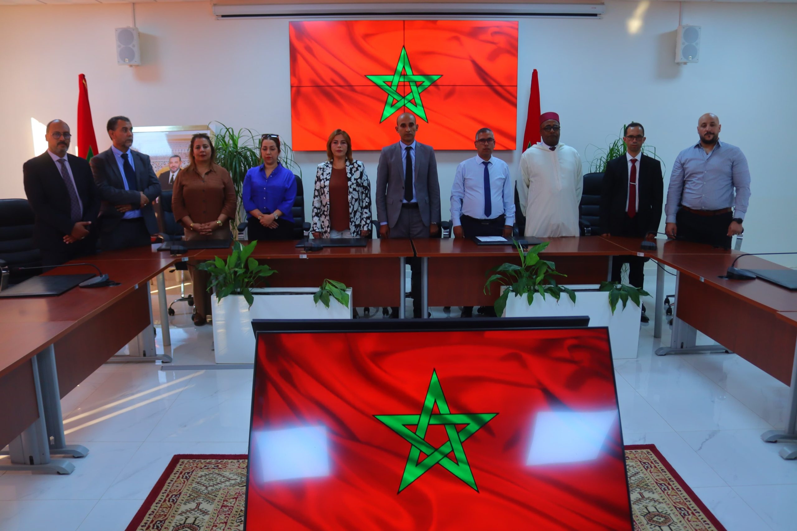 منظمة حقوقية تنظم ندوة لقراءة البيان التثميني للمبادرة الملكية السامية بمناسبة إعطاء جلالة الملك انطلاقة البرنامج الوطني لإنشاء المنصات الجهوية للمخزون والاحتياجات الأولية