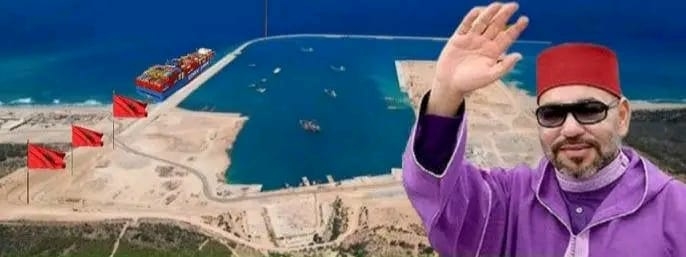 جلالة الملك محمد السادس نصره الله يقدم ميناء طنجة المتوسط كنموذج مغربي رائد في تطوير البنيات التحتية البحرية بإفريقيا
